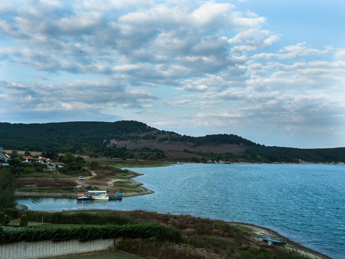 Family Hotel Sunrise Aszparuhovo Kültér fotó